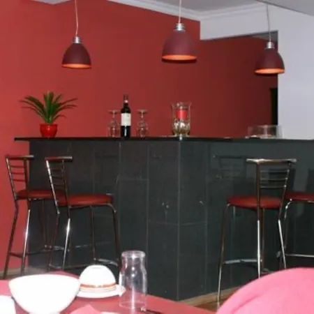 Isabella Hotel 3*